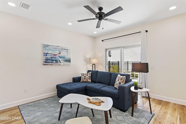 17674 Front Beach Rd Unit 10Units, Panama City Beach, FL 32413 - living room with ceiling fan, visible vents, light wood-type flooring, baseboards, and recessed lighting