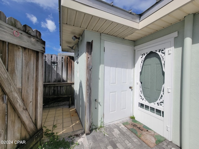 view of entrance to property