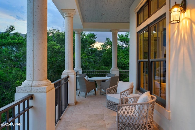 view of patio / terrace with covered porch