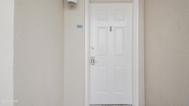 view of entrance to property
