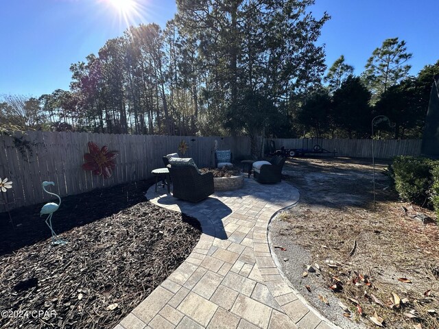 view of yard with a patio area