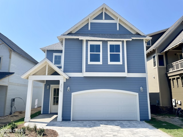 view of front facade with a garage