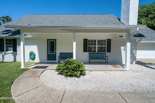 view of front of property with a porch