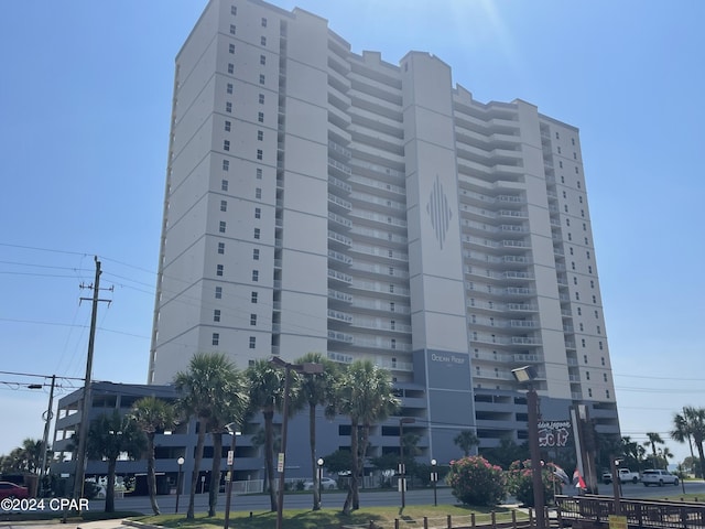 view of building exterior