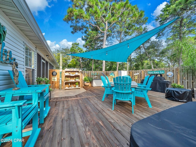 view of wooden deck