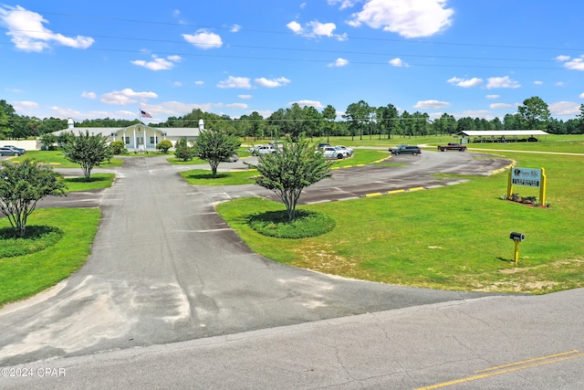 exterior space featuring a yard