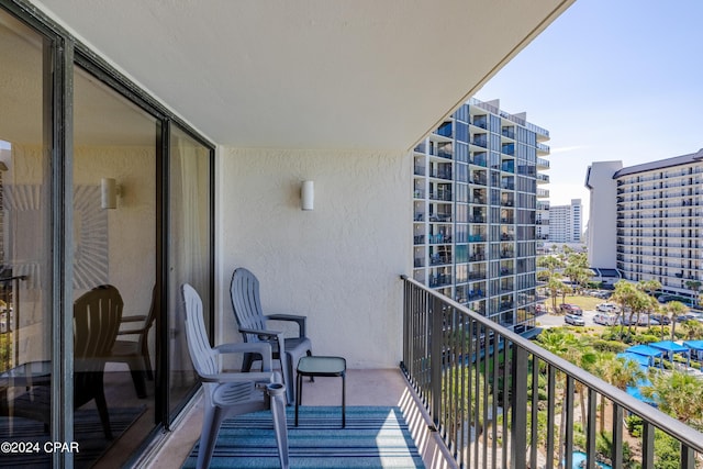 balcony featuring a city view