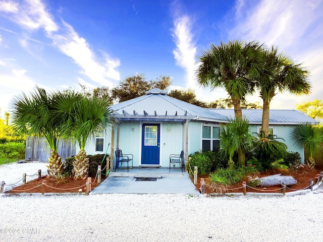 view of front of home