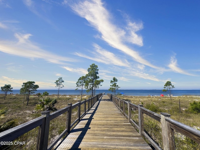 view of property's community featuring a water view