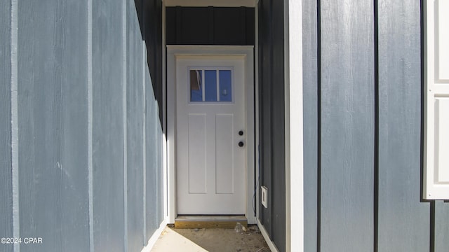 view of property entrance