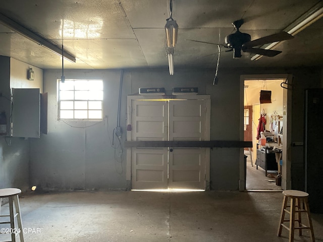 garage with ceiling fan