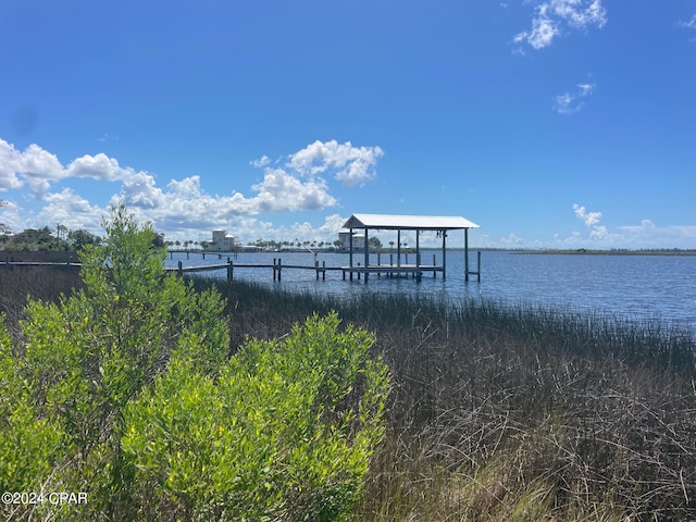 dock area featuring a water view