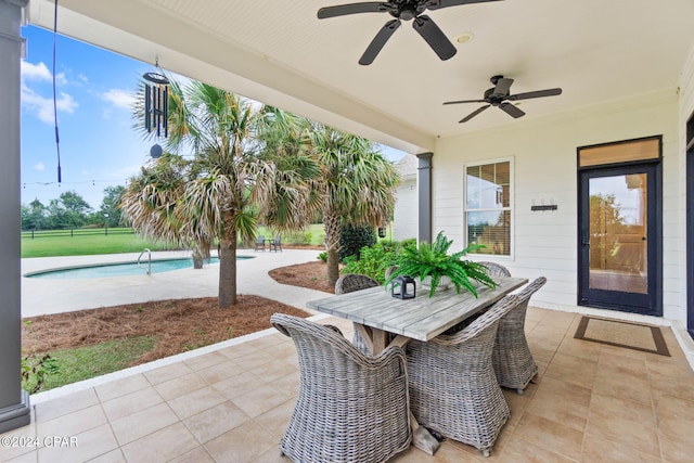 view of patio with ceiling fan