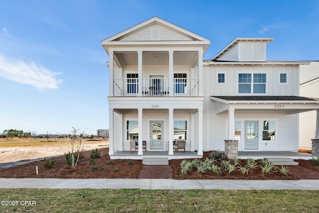 view of front of home featuring covered porch