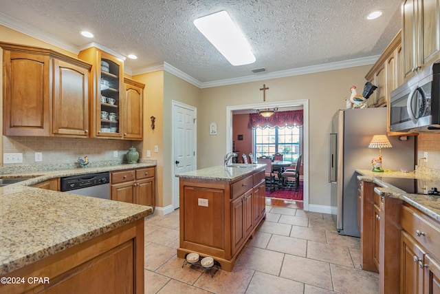 kitchen with decorative backsplash, a center island, stainless steel appliances, brown cabinetry, and glass insert cabinets