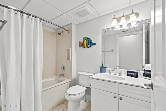 full bathroom featuring visible vents, toilet, shower / bath combo with shower curtain, tile patterned floors, and vanity