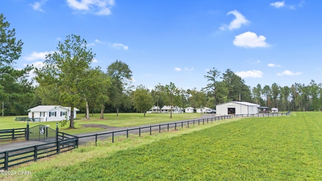 view of yard featuring a rural view