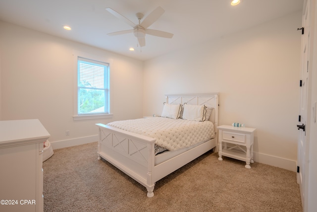 bedroom featuring carpet and ceiling fan