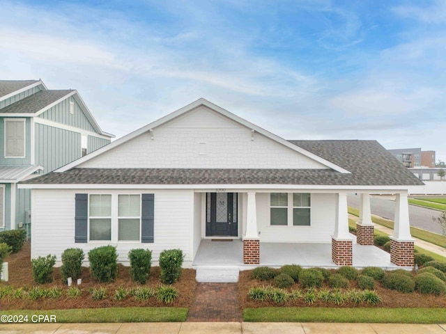 view of front of property with covered porch