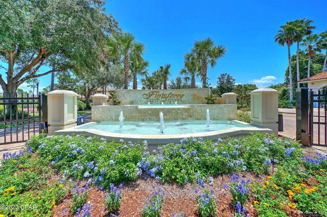 Listing photo 2 for 3319 Terra Cotta Dr, Panama City FL 32408