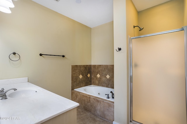 bathroom featuring vanity and ceiling fan