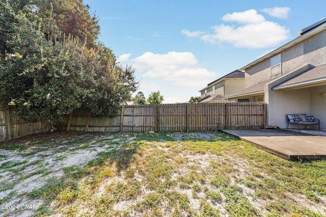 view of yard with a patio area