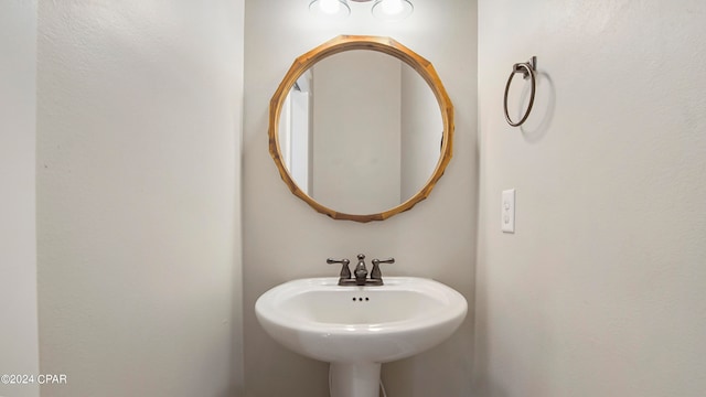 bathroom with sink