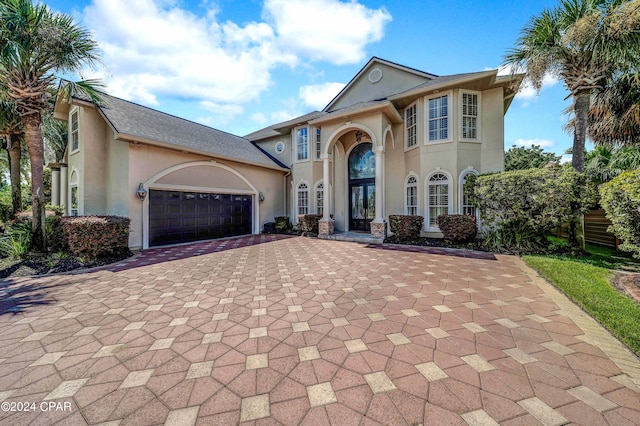 view of front facade with a garage