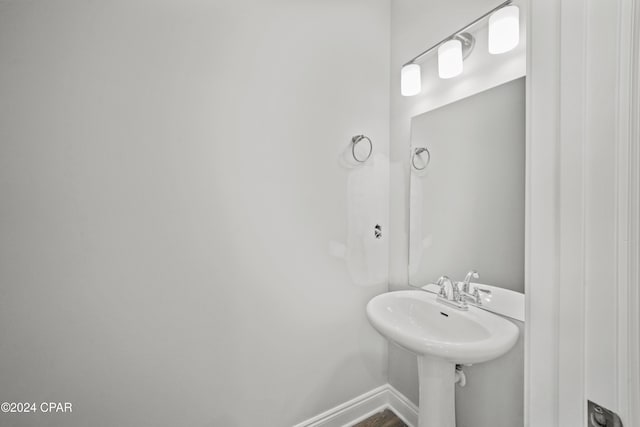 164 Canvas Ln Unit 72, Port St Joe, FL 32456 - bathroom with baseboards