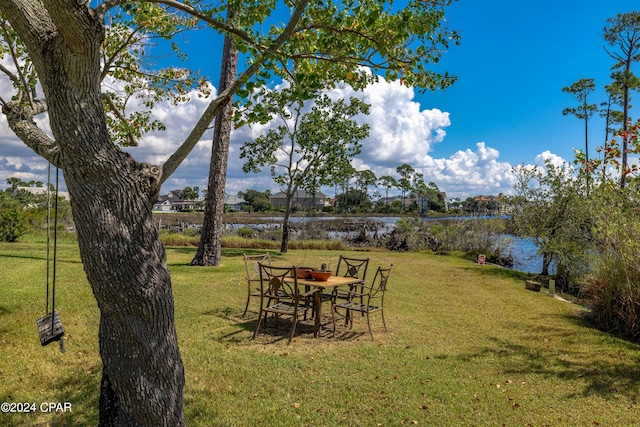 view of yard with a water view