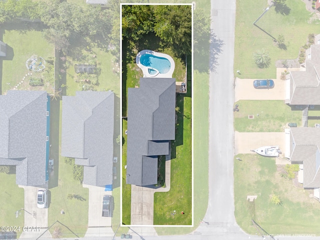 1300 Alabama Ave, Lynn Haven, FL 32444 - aerial overview of property's location featuring property boundaries highlighted and a pool area