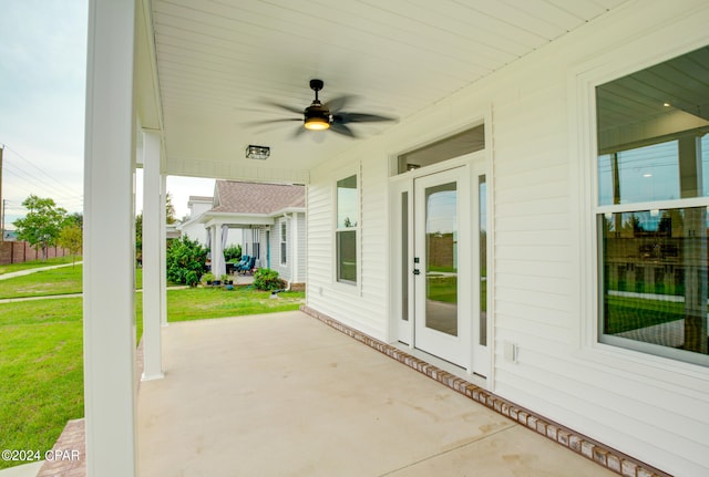 view of patio with ceiling fan