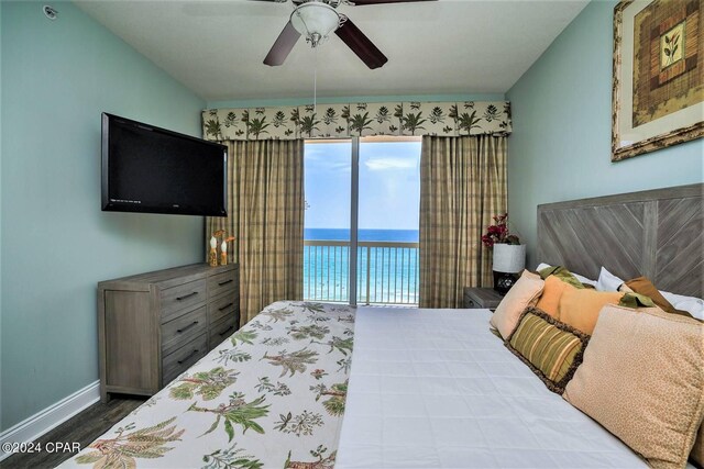 bedroom with access to outside, hardwood / wood-style floors, and ceiling fan