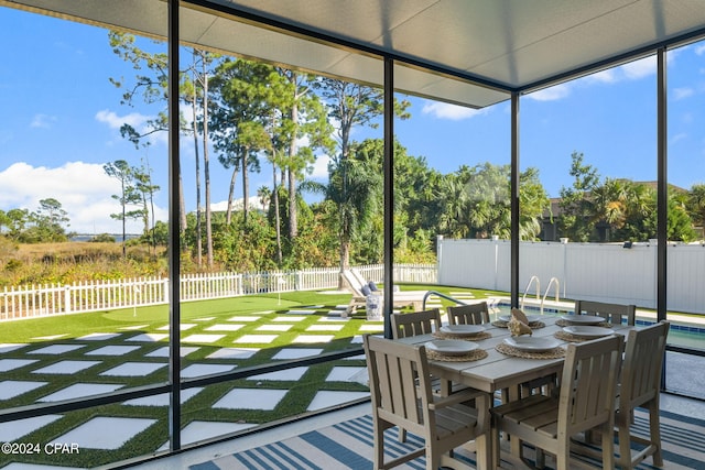 view of sunroom / solarium