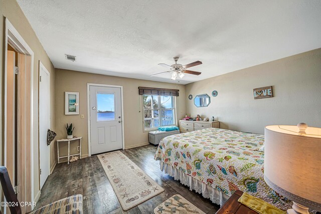 full bathroom with shower / bath combination with curtain, toilet, and vanity