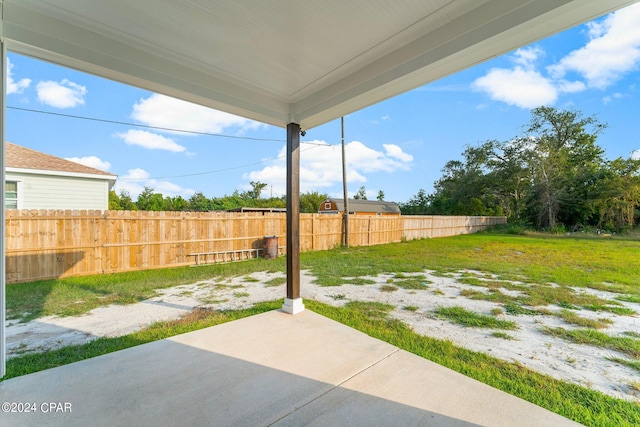 view of yard with a patio