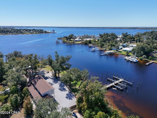 bird's eye view with a water view