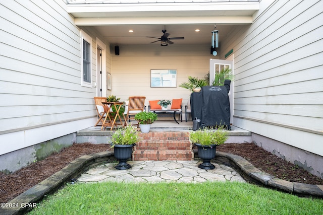 view of patio featuring grilling area and ceiling fan