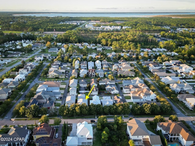 bird's eye view with a water view