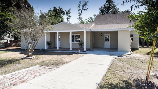 view of front facade with covered porch