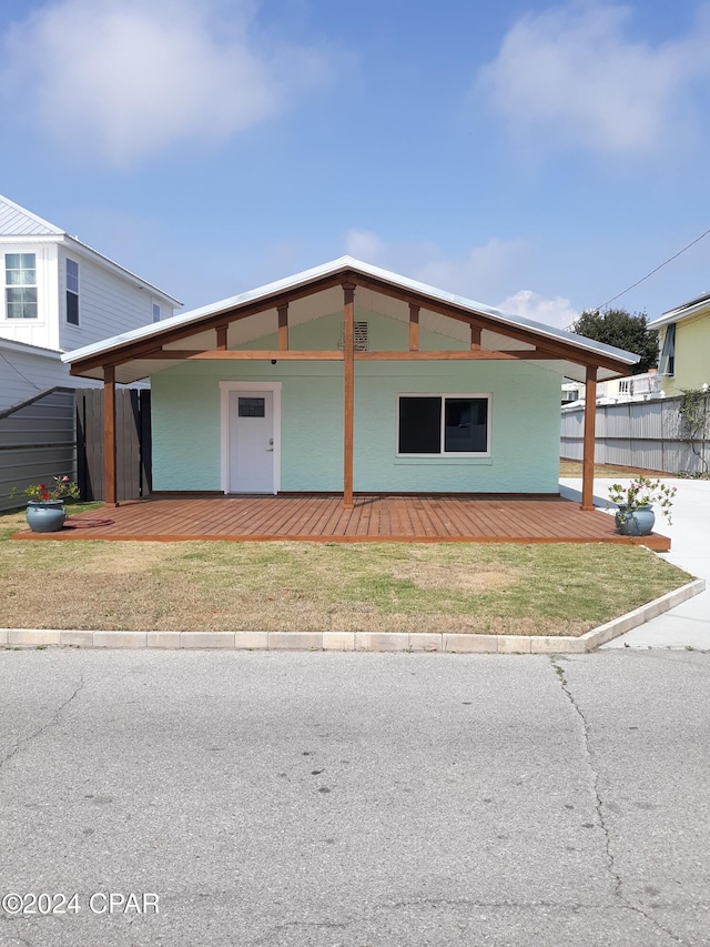 view of front of house