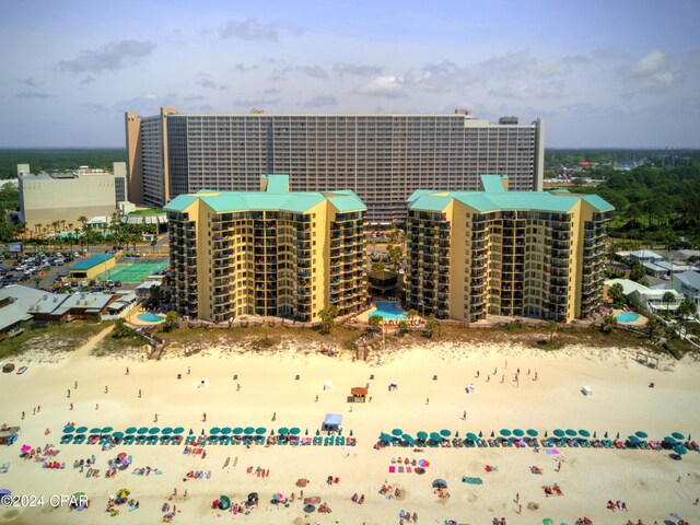 bird's eye view featuring a beach view