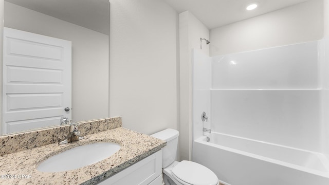 full bathroom featuring shower / bathtub combination, vanity, toilet, and recessed lighting