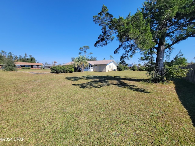 17680 Margaret St, Blountstown, FL 32424 - view of yard featuring fence