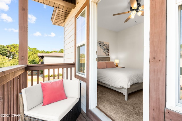 balcony with ceiling fan