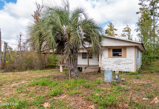 view of side of property