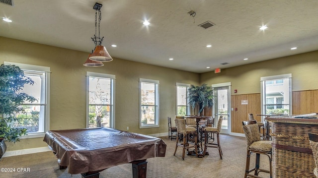 playroom with a textured ceiling, carpet flooring, and billiards