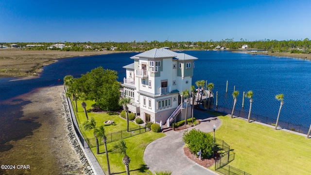 bird's eye view with a water view