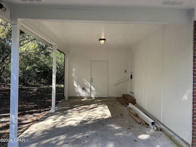 2849 Miltonia Ave, Marianna, FL 32448 - entrance to property with a patio and a carport