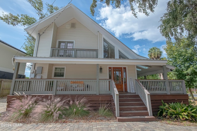 view of front of house featuring covered porch